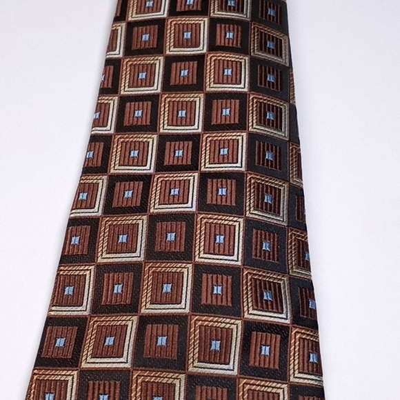 Alexander Julian Neck Tie - Picture 3 of 7